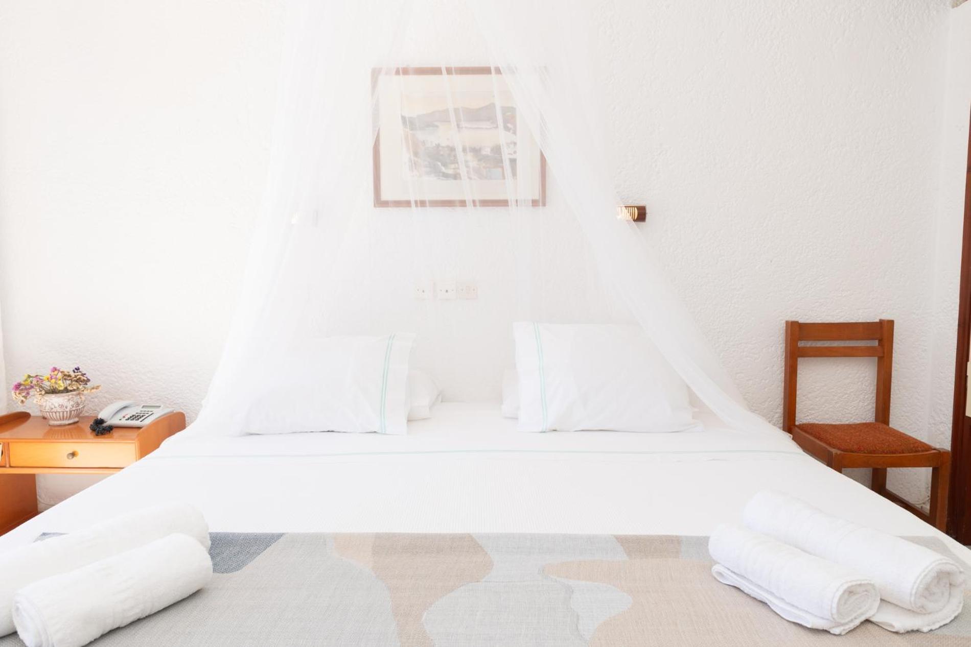 Golden Sun Hotel Patmos ภายนอก รูปภาพ